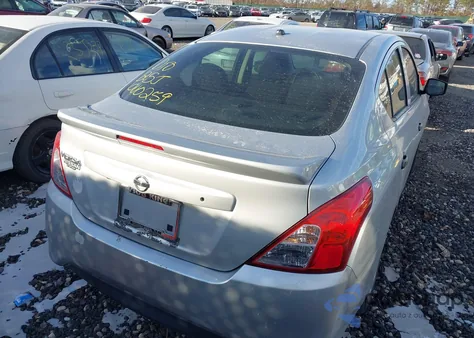 2019 Nissan Versa 1.6 S+ z USA, uszkodzony, nr VIN 3N1CN7AP3KL825963